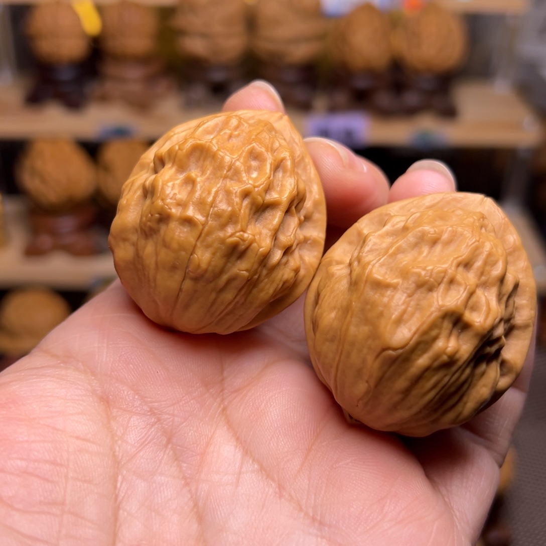 文玩核桃把件22w荷叶金蟾37尺