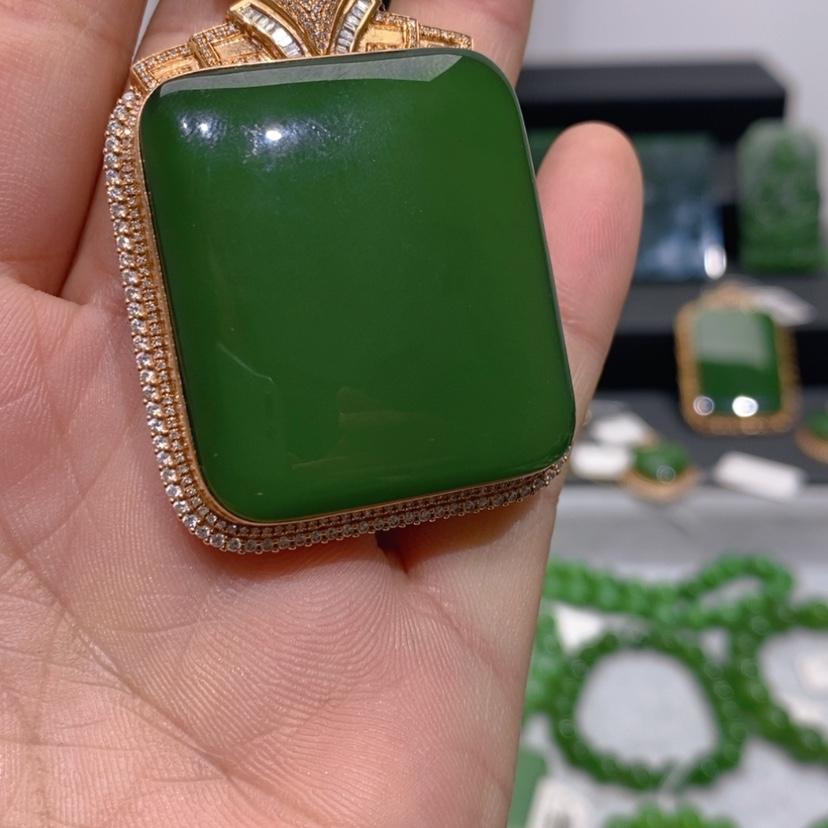 【闪购商品】和田玉（碧玉）手镯未镶嵌