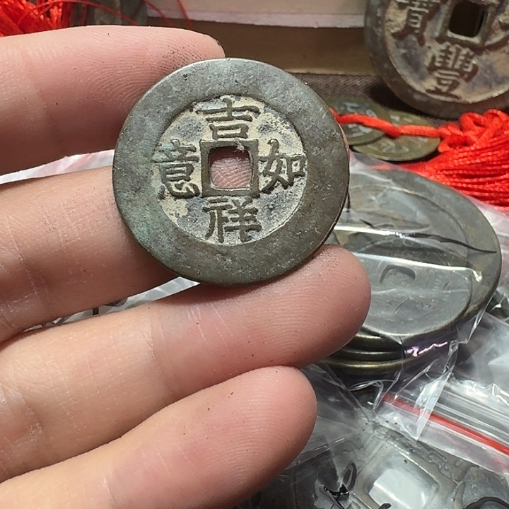 画***华铜现代工艺品花钱