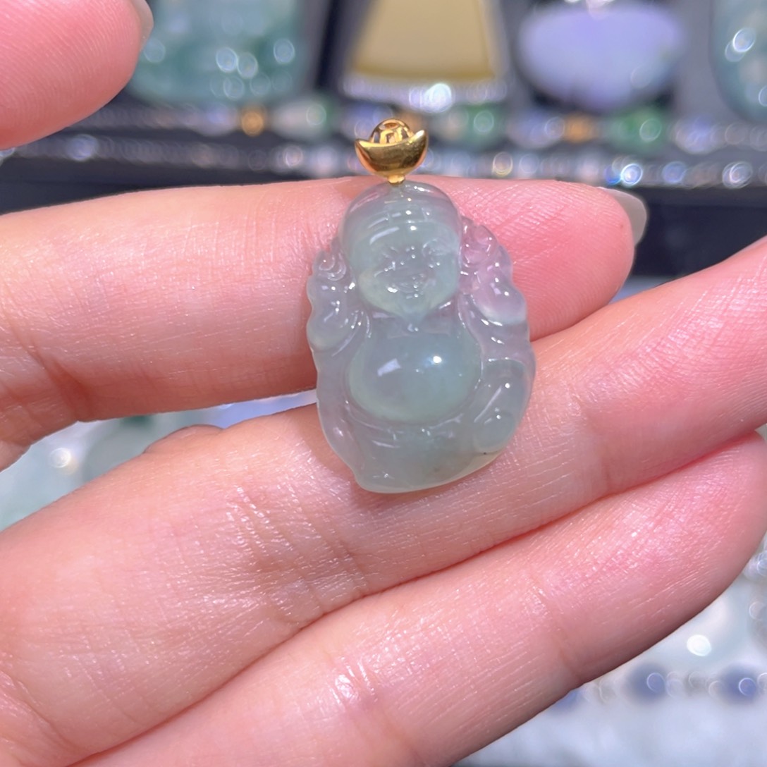 翡翠18K金镶嵌颈饰翡翠