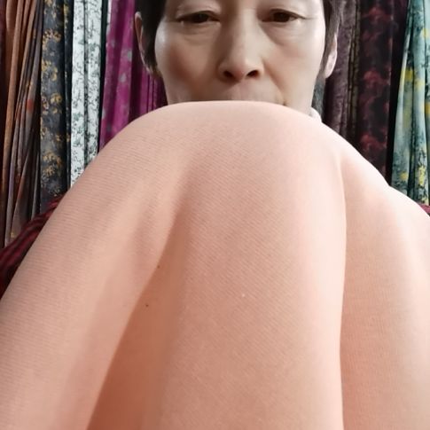 醋酸天丝羊绒布料杏色1.1米布头