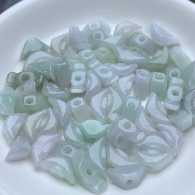 【闪购商品】翡翠手链未镶嵌绿白元宝50颗