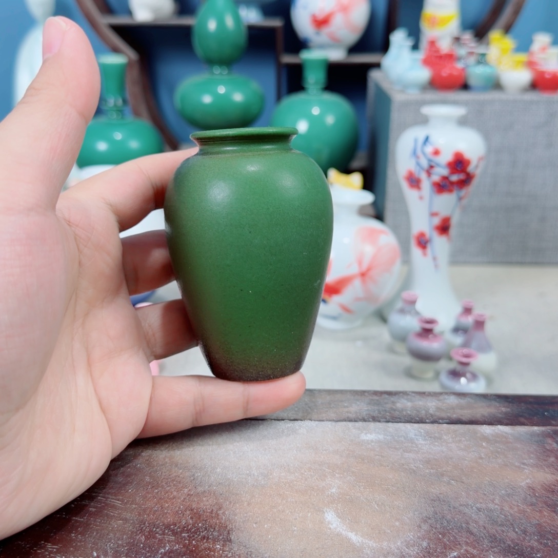 陶瓷手工小花器摆件