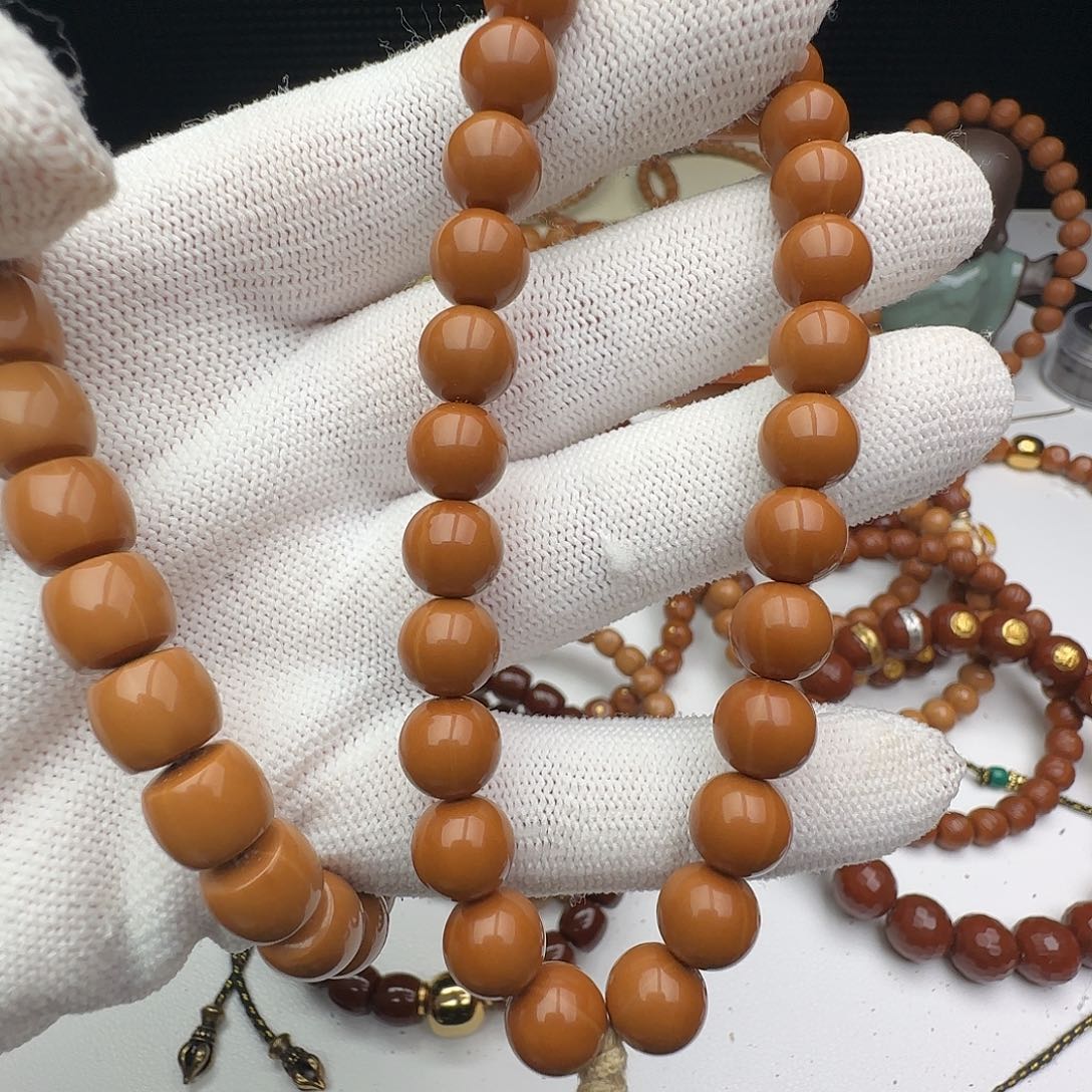 咦***得猴头核桃吊坠正圆