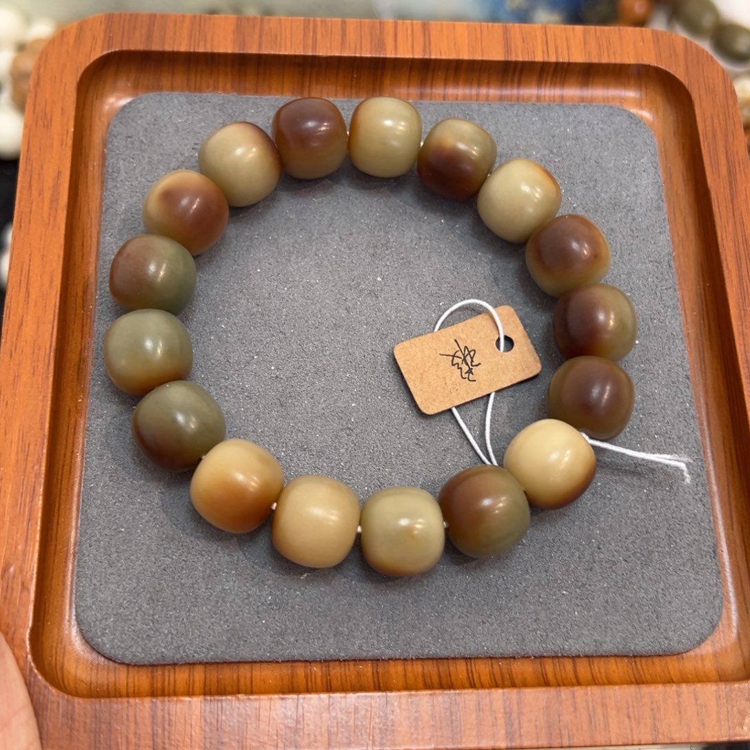 吊坠菩提根/象牙果806敦煌卡15微瑕