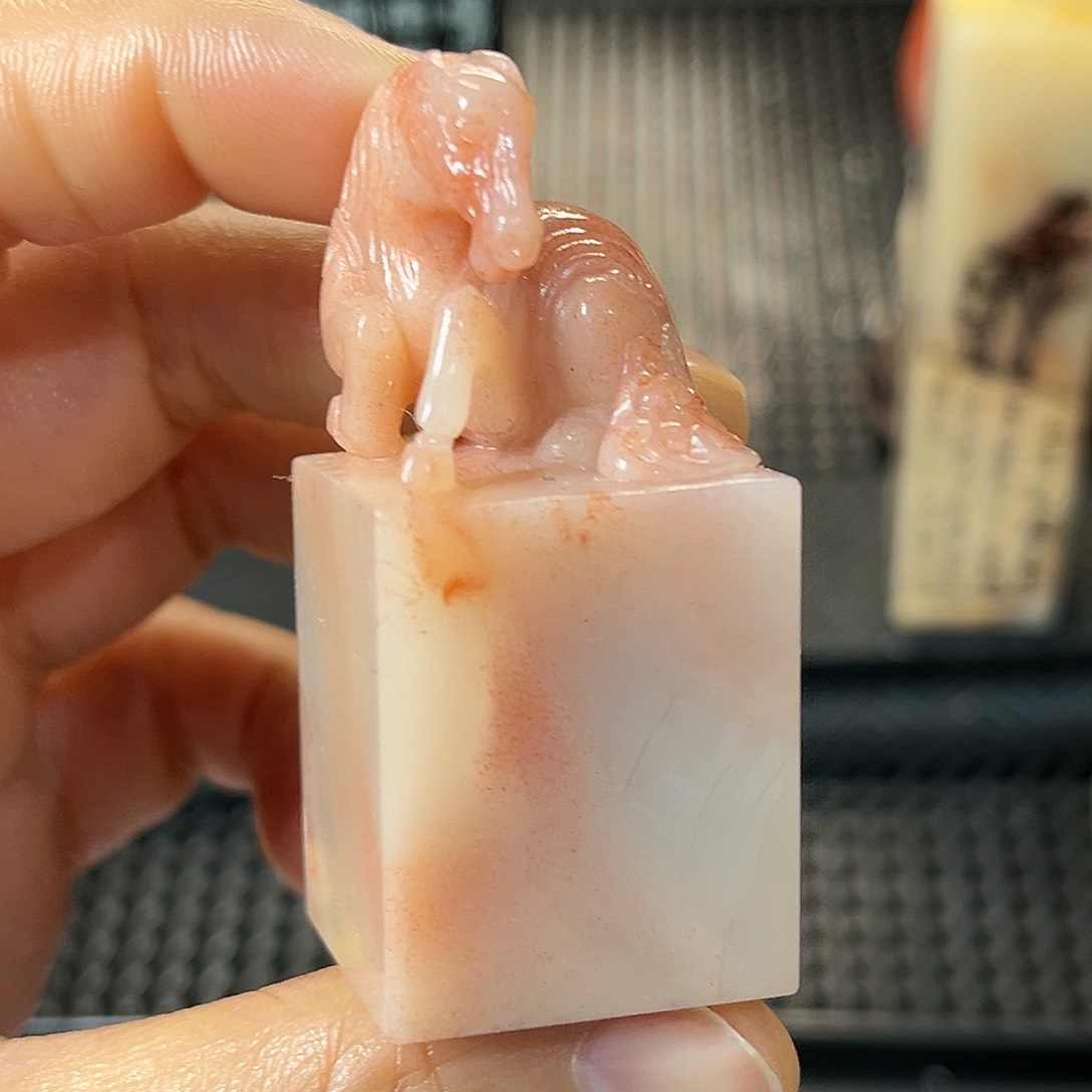 寿山石印石这么大岁数怎么会