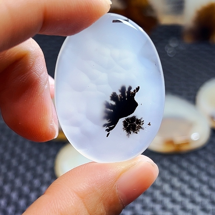 玛瑙/玉髓未镶嵌珠宝半成品