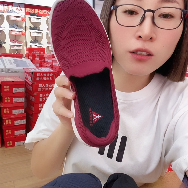 静***生女士女士女士女士的