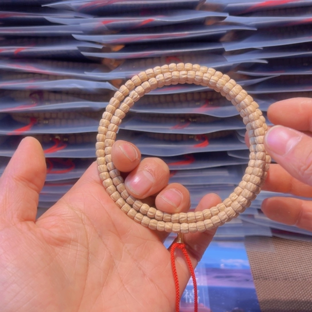 柏香籽/百香籽吊坠墩****?