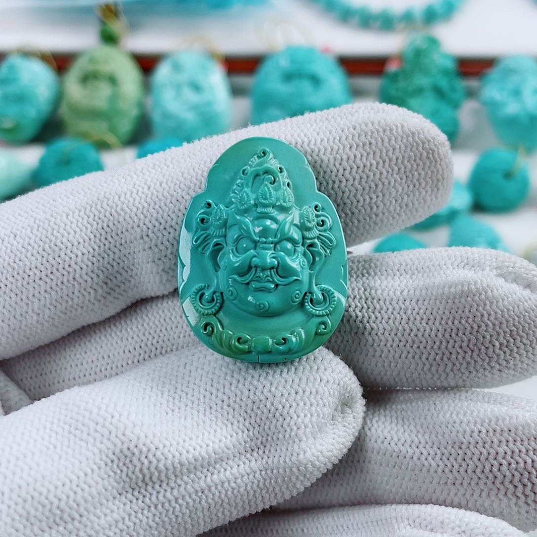 绿松石未镶嵌车挂