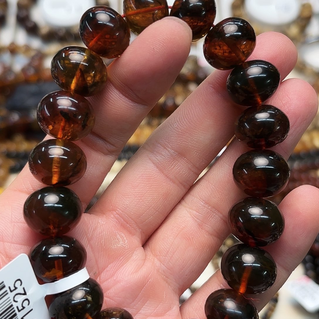 琥珀未镶嵌裸石十五91525