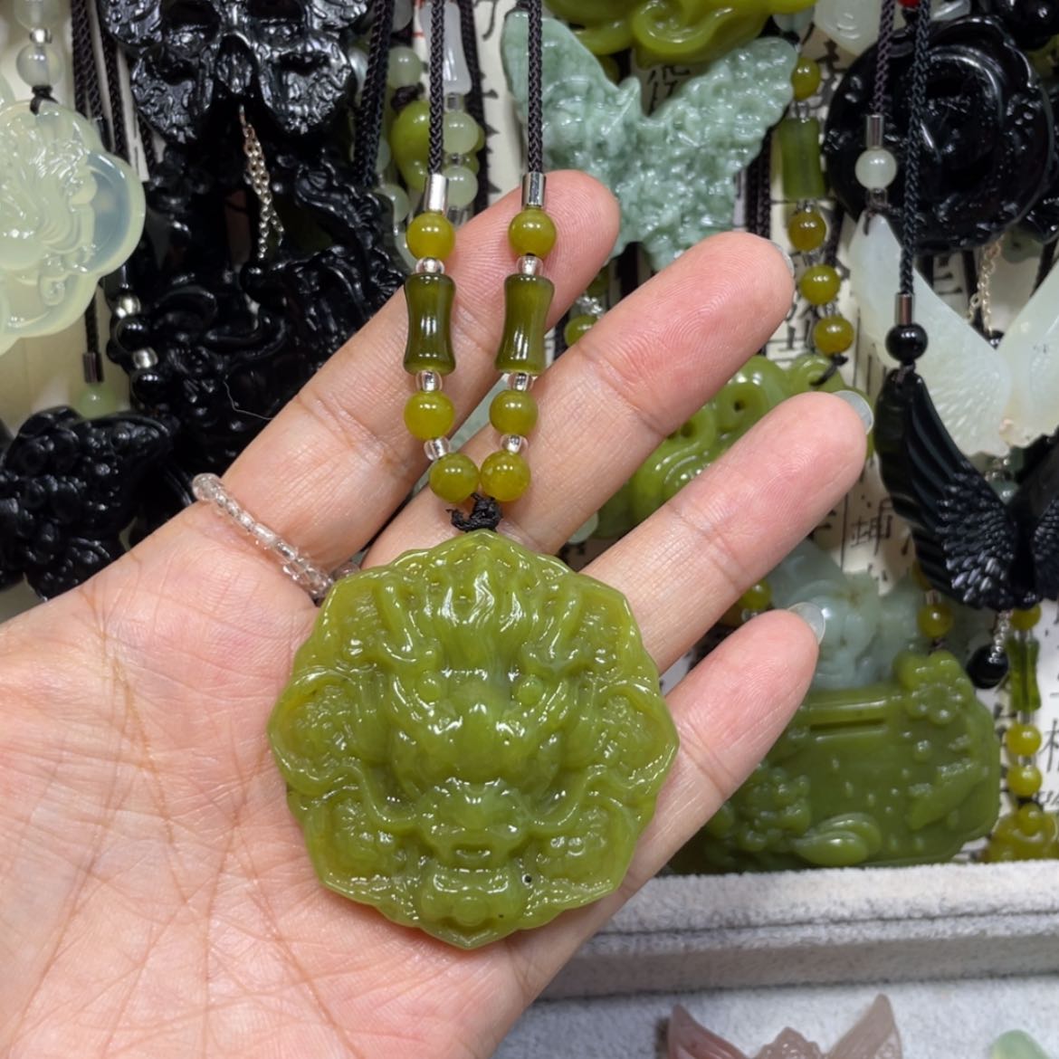 【闪购商品】岫玉颈饰未镶嵌86吊坠