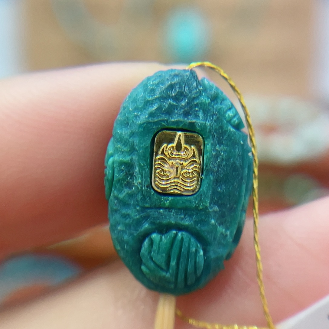 未镶嵌绿松石珠宝奇石