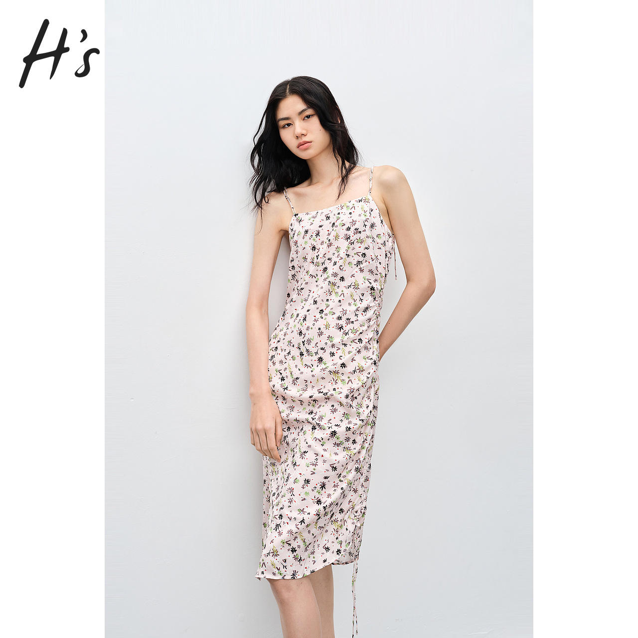 HS清新气质舒适开叉夏季新款高级设计感百搭抽褶设计碎花吊带裙