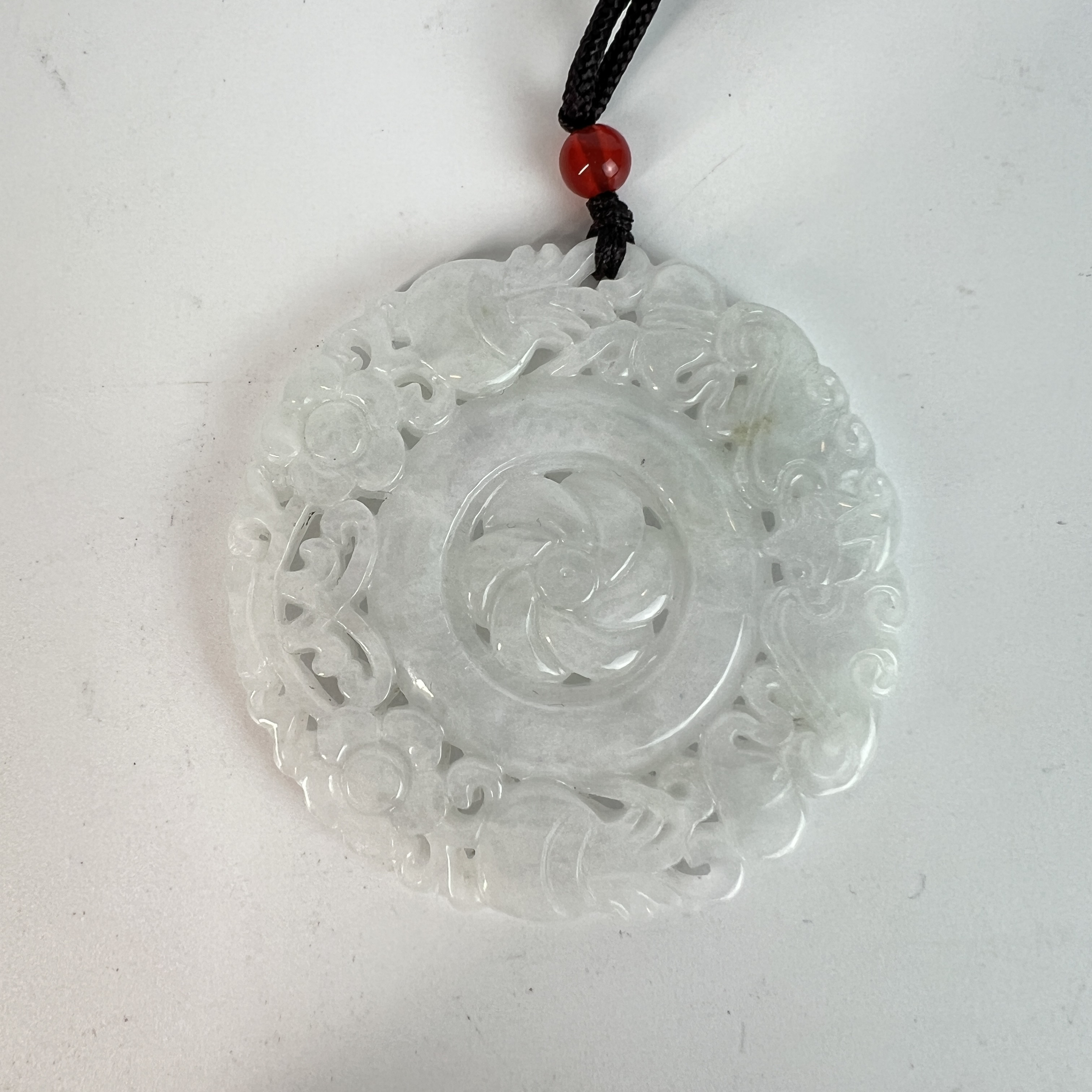 TM 111511 近现代 翡翠雕花卉纹挂件