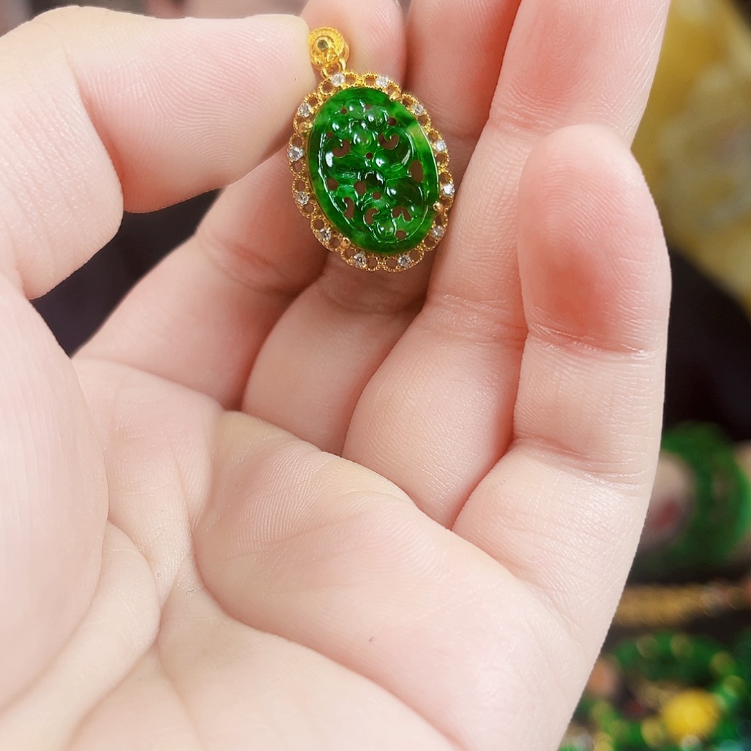 翡翠银S925镶嵌颈饰吊坠