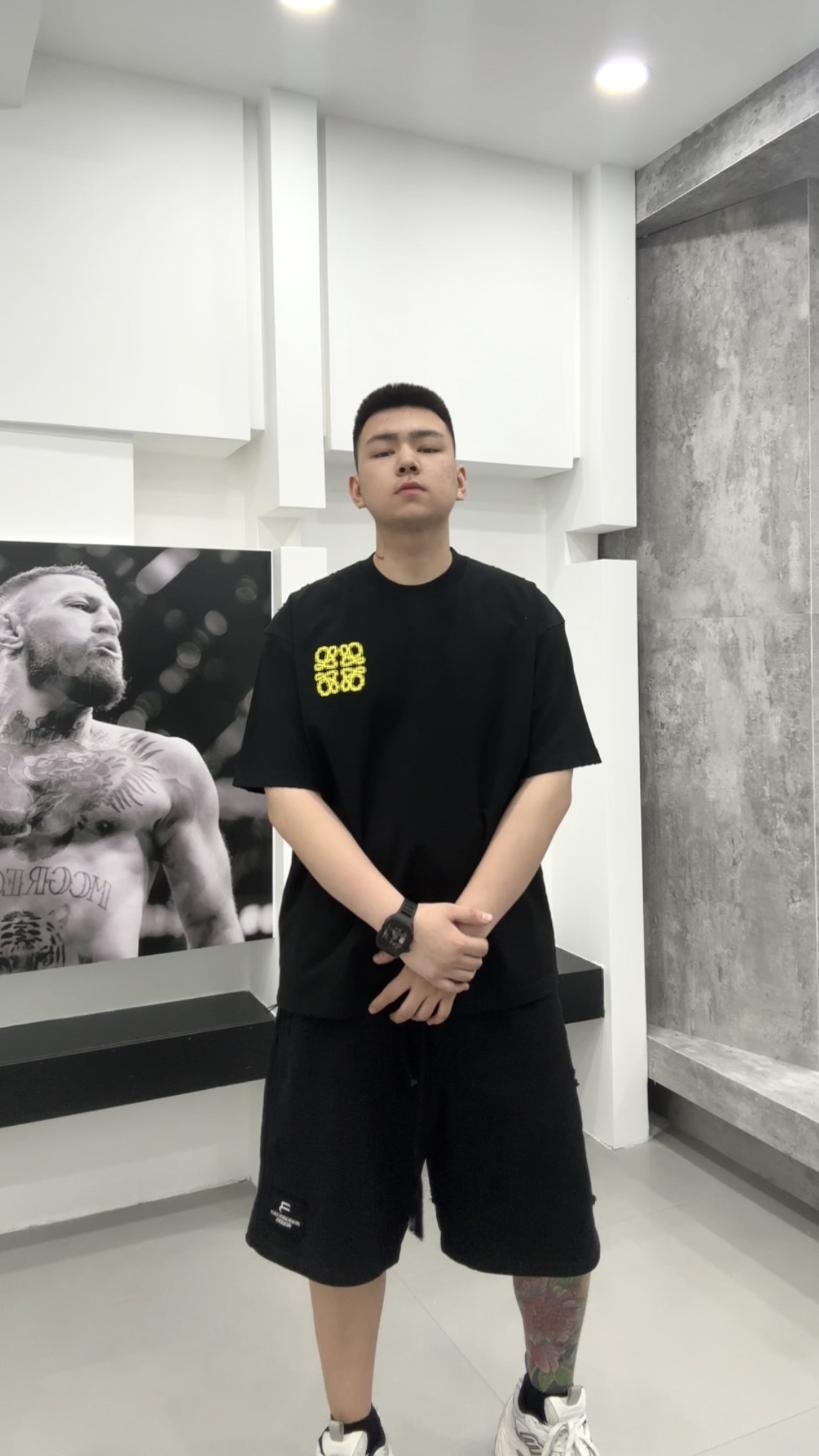 摩森重磅刺绣短袖