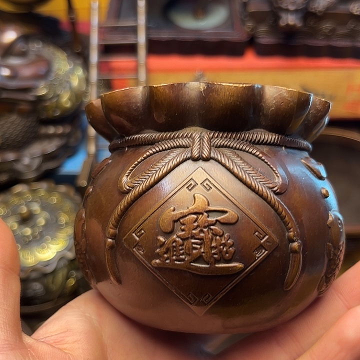 精美铜器摆件下单