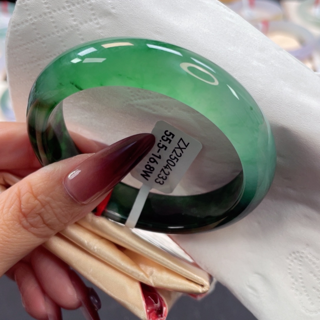 未镶嵌手镯翡翠29号55冰辣绿