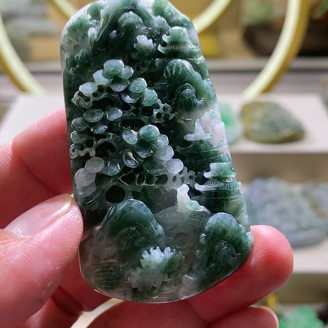 【闪购商品】翡翠颈饰未镶嵌11111111