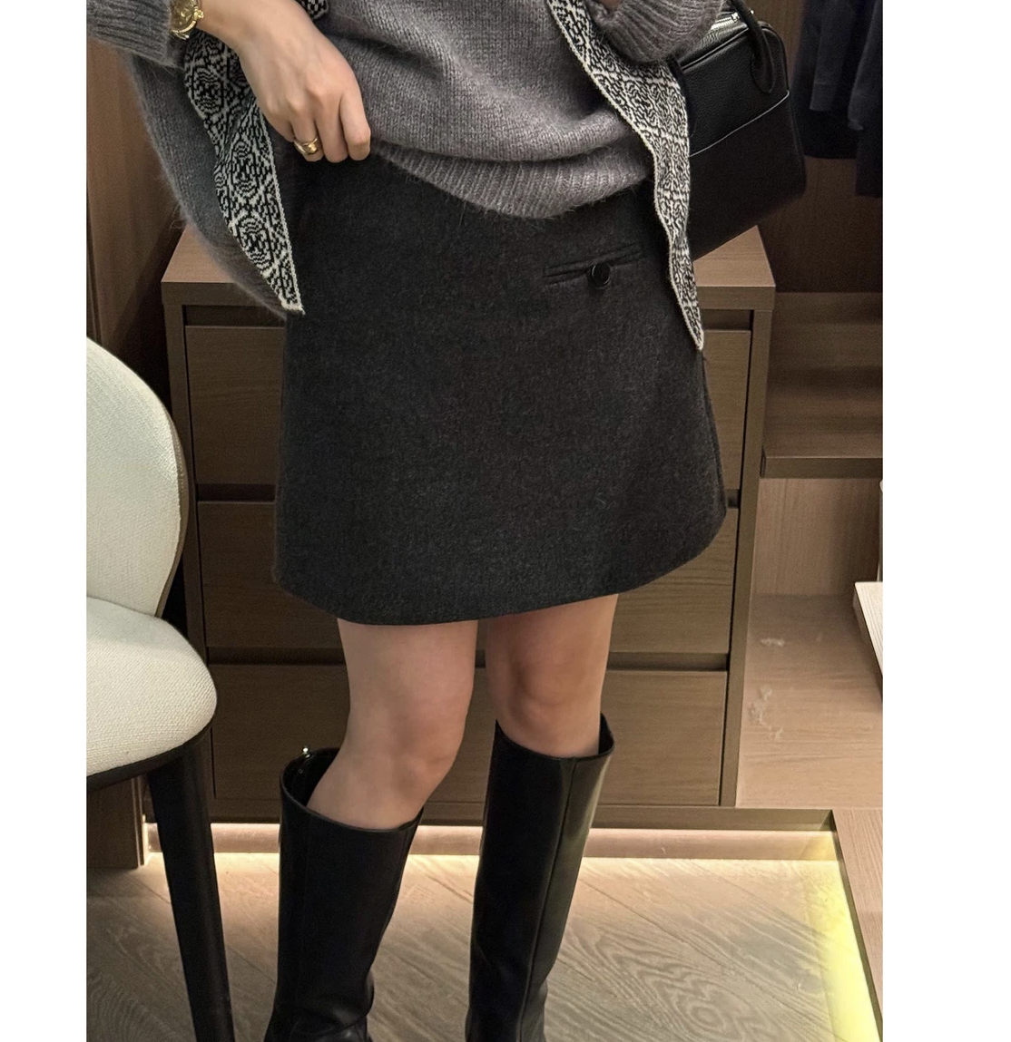 【现货一立扣】简约百搭毛呢短裙女2025秋冬新款高腰显瘦A字裙