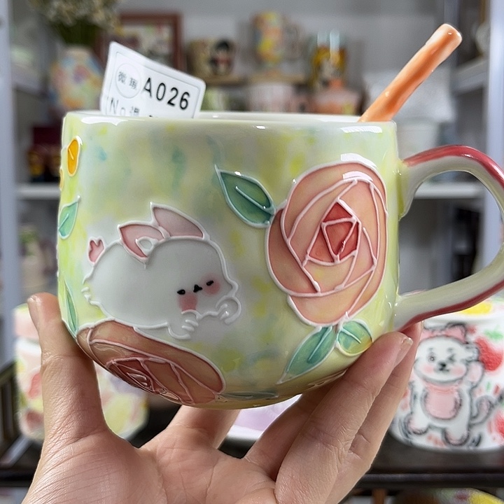 手绘高温釉下彩陶瓷