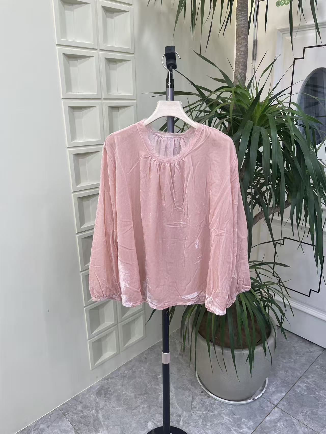 新款金丝绒圆领套头上衣领口毛边常规极简风厚款JC   99921