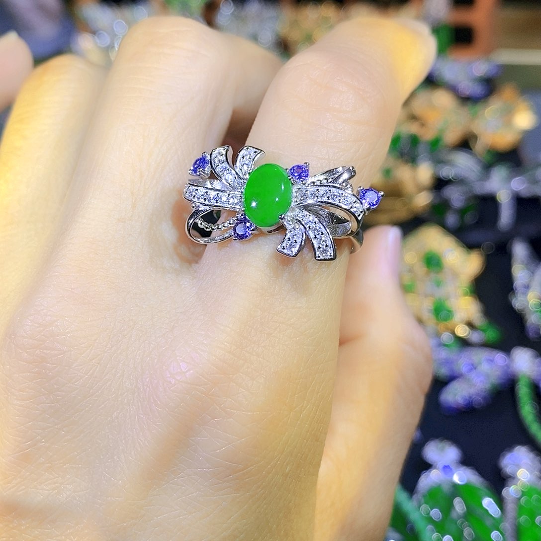 吊坠(不含链)银S925镶嵌翡翠