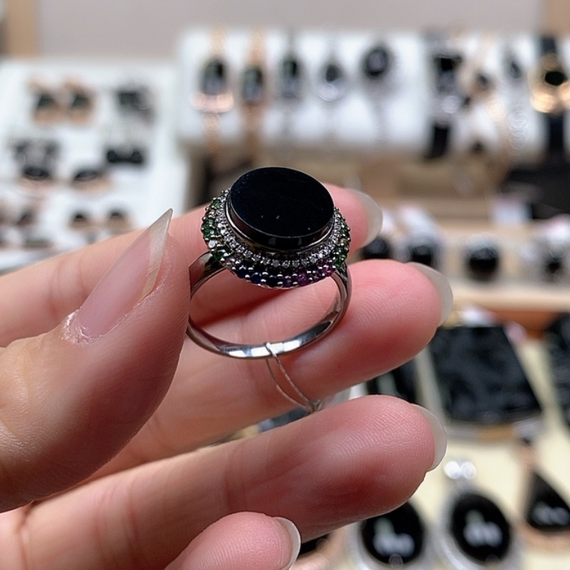 【闪购商品】翡翠戒指18K金镶嵌?***?墨翠