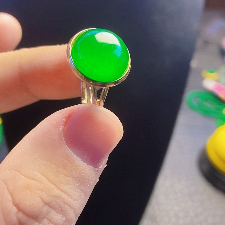 翡翠14K金镶嵌颈饰