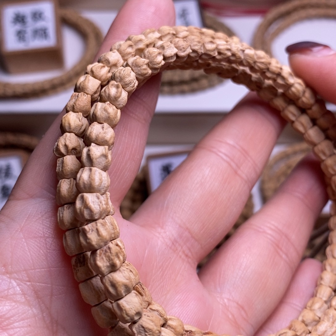 柏香籽/百香籽吊坠