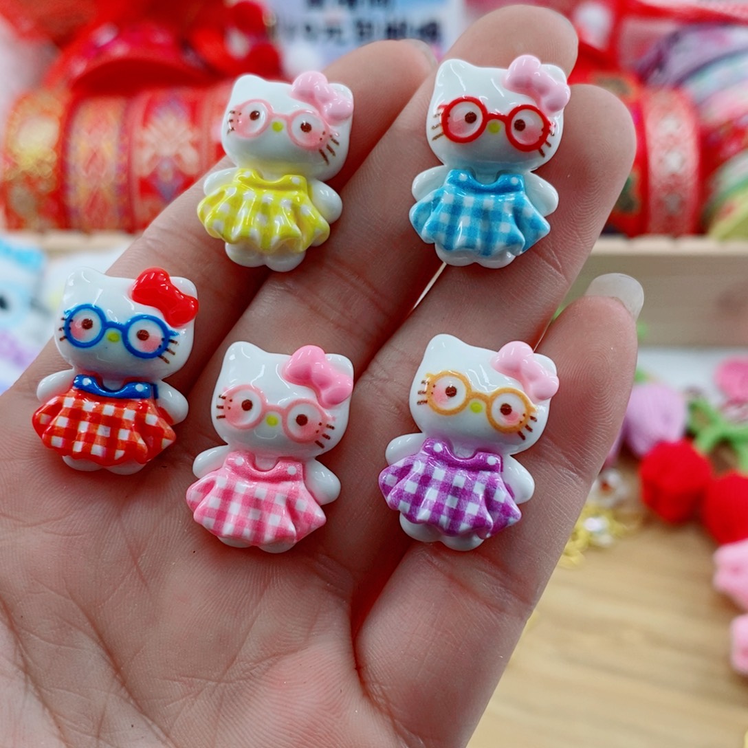 戴眼镜kt猫树脂贴片混50个