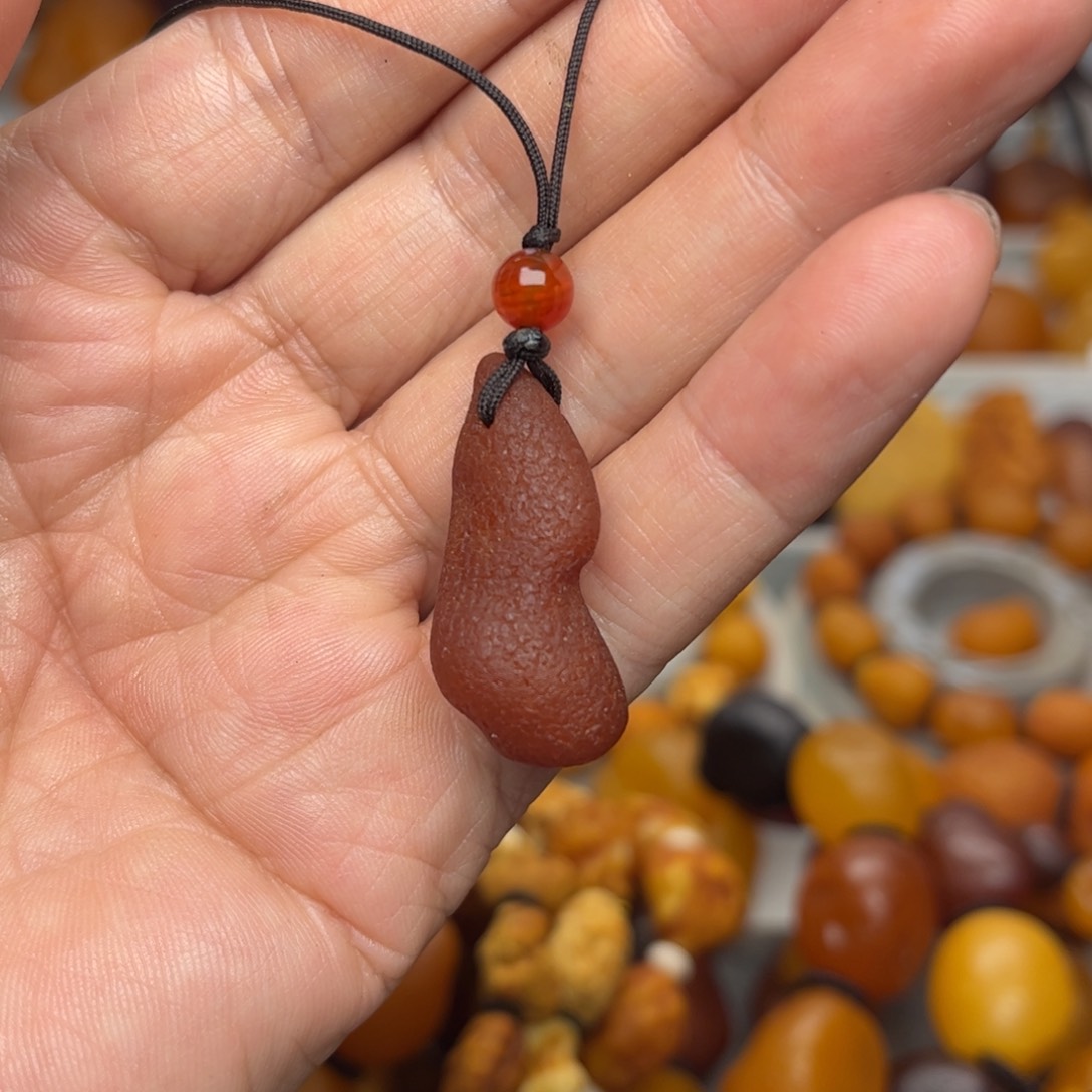 琥珀裸石未镶嵌天然蜜蜡吊坠