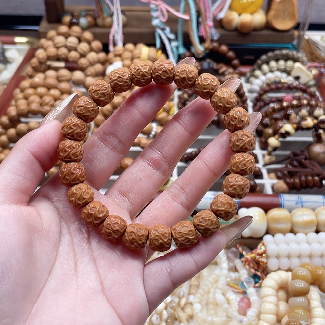 猴头核桃吊坠猴头虎须卡10➕尺寸