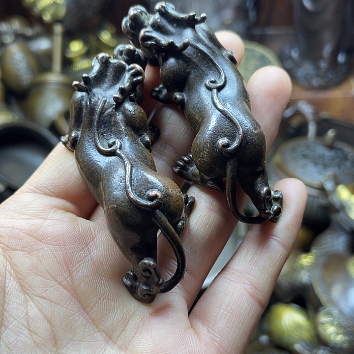 全是铜铜铜器铜器