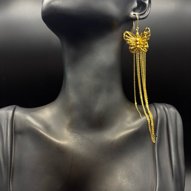 A播 14.52g足金999耳饰e