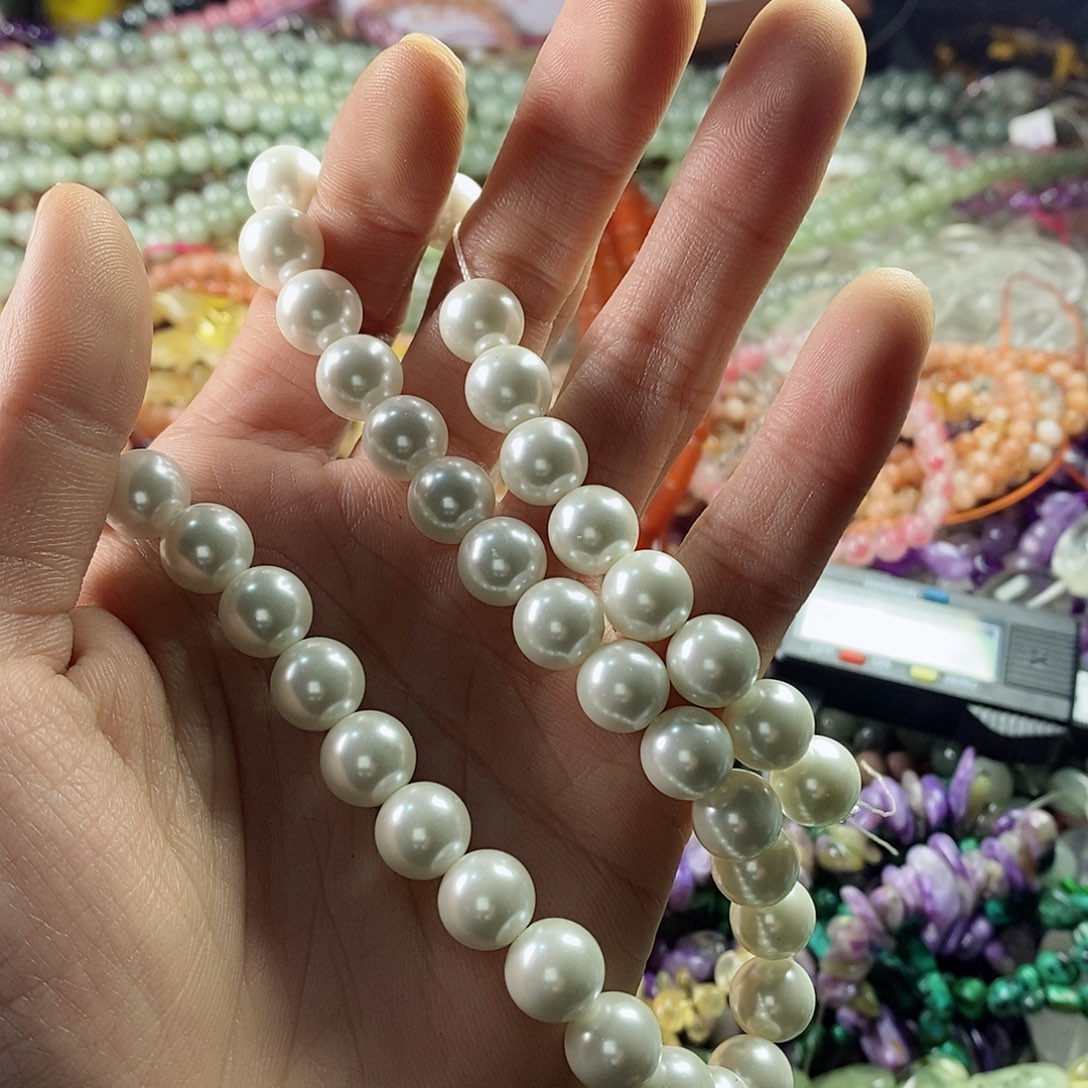 玛瑙/玉髓珠宝半成品未镶嵌一条8mm白贝珠
