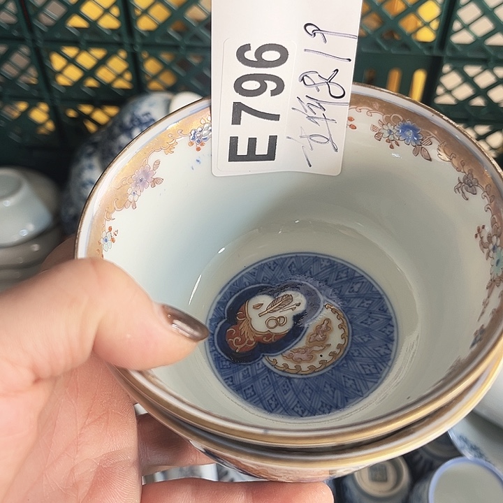 一***@回流瓷器默认微瑕