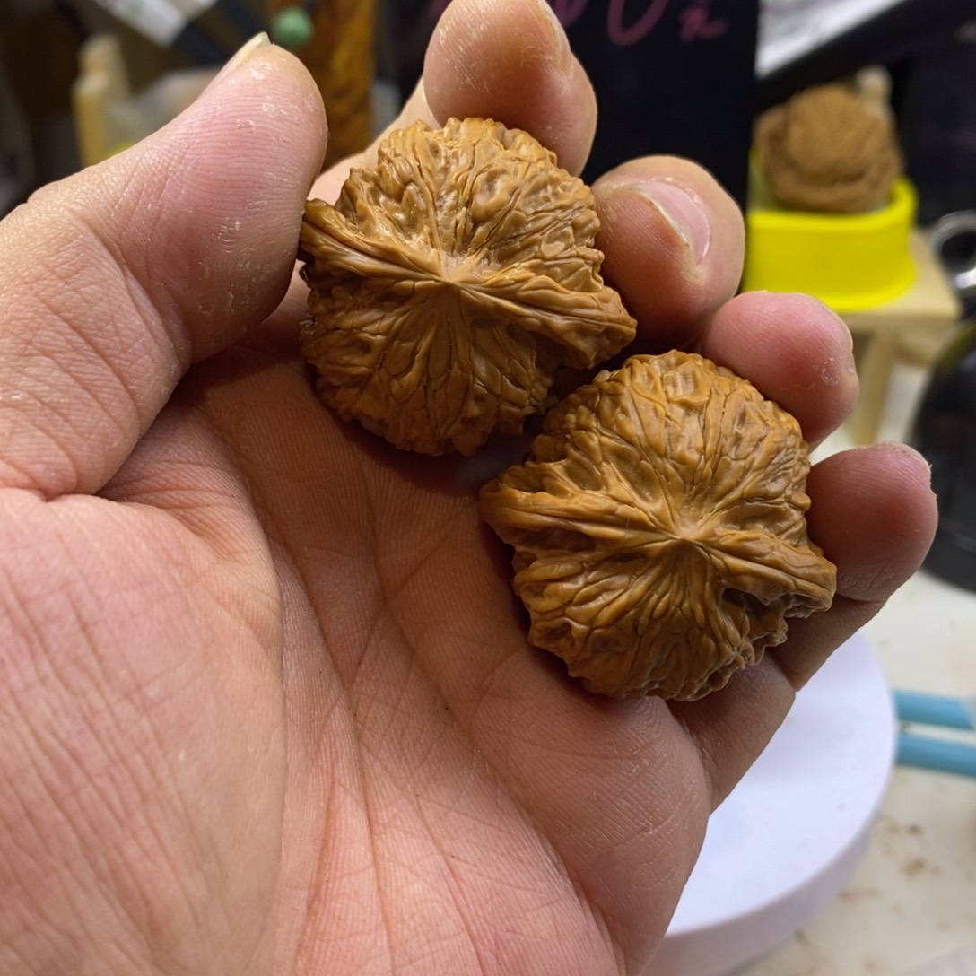 文玩核桃手把件39全品磨盘