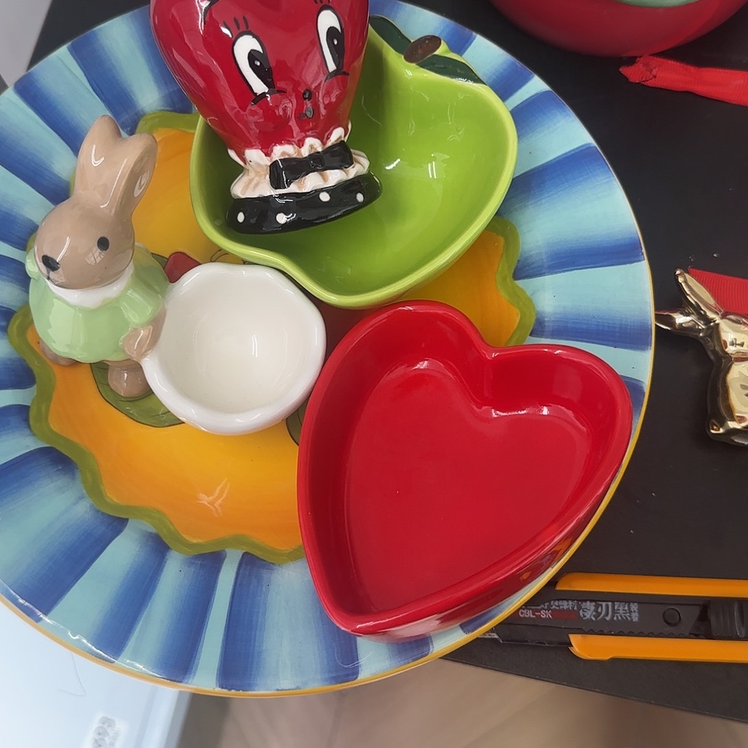 7***忆绿色苹果蘸料碟+爱心+兔子蛋托+黑桃皇后