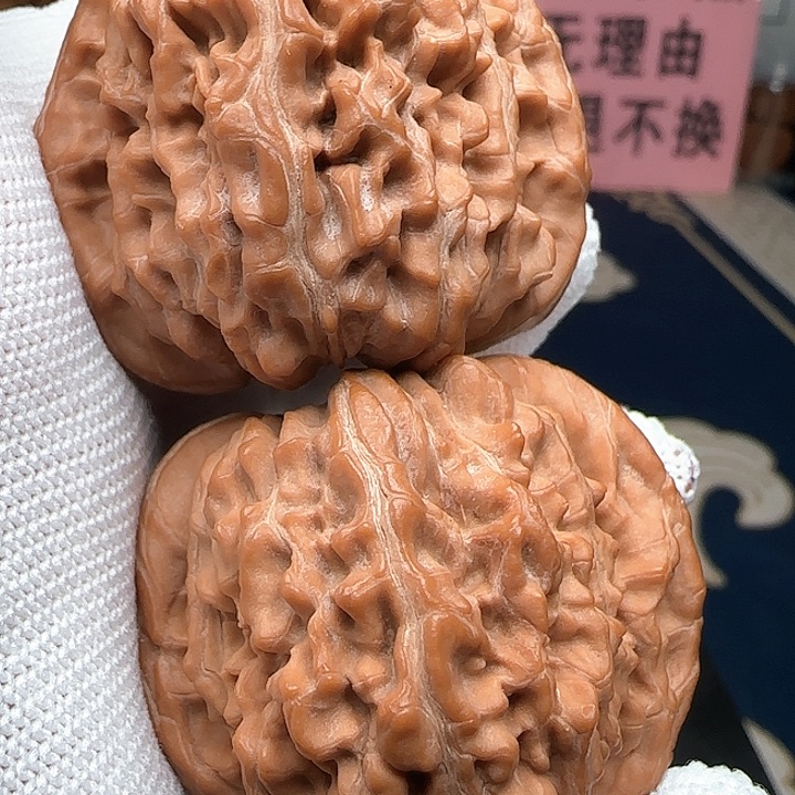 文玩核桃吊坠全品四座楼45克重49.4
