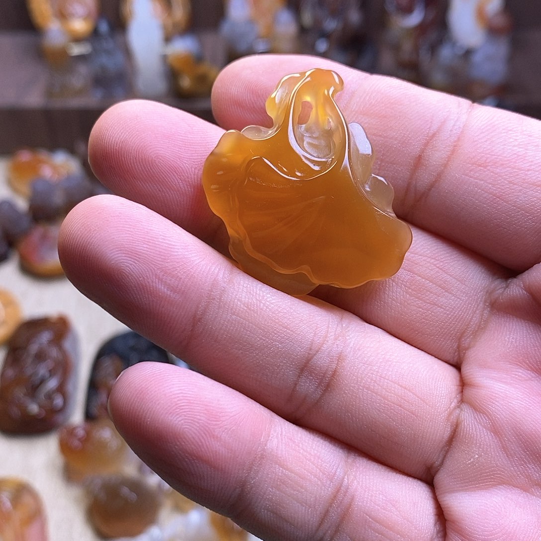 未镶嵌颈饰玛瑙/玉髓