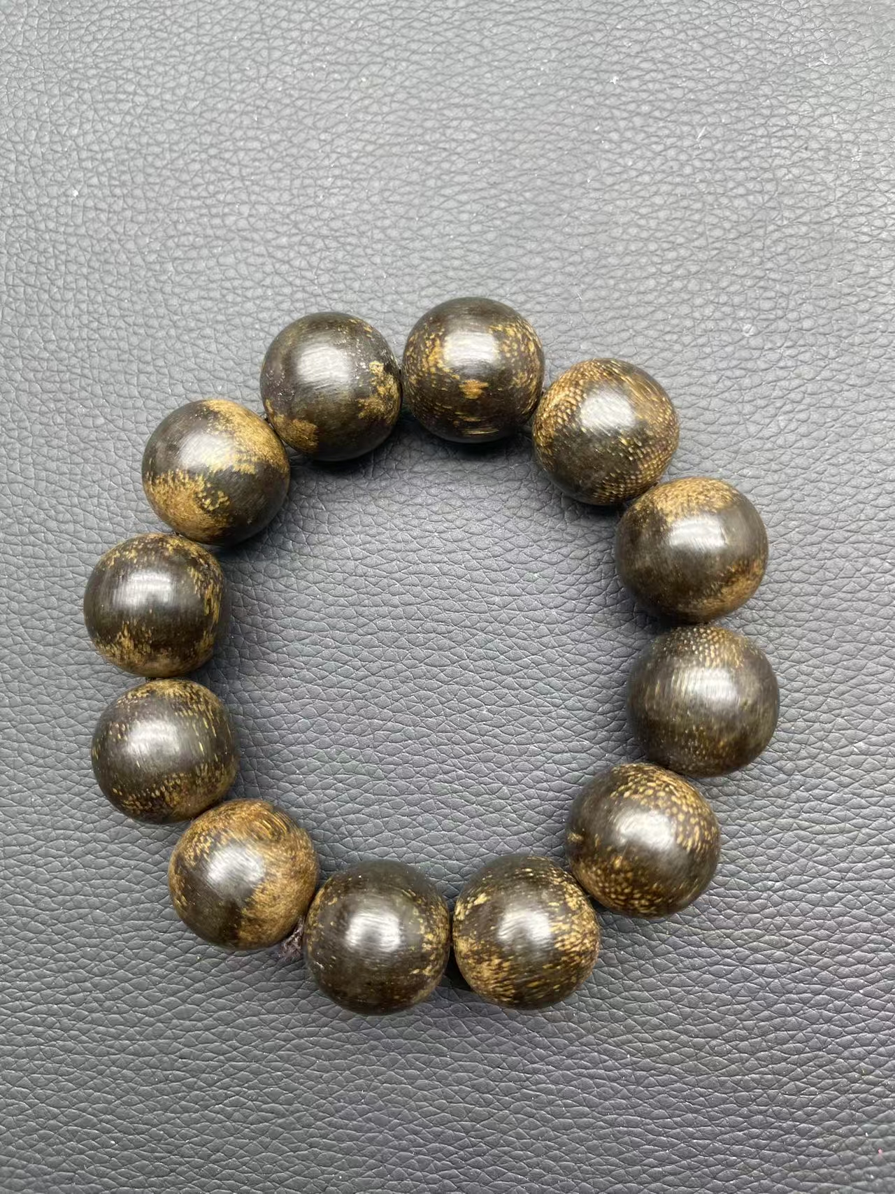 【牛牛文玩】沉香木串（多样性发其一）064