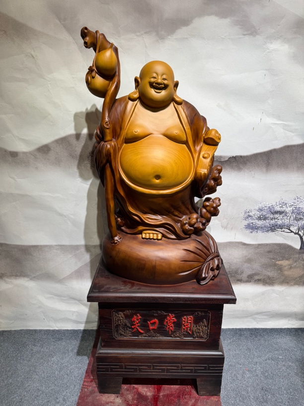笑口常开弥勒佛香樟木