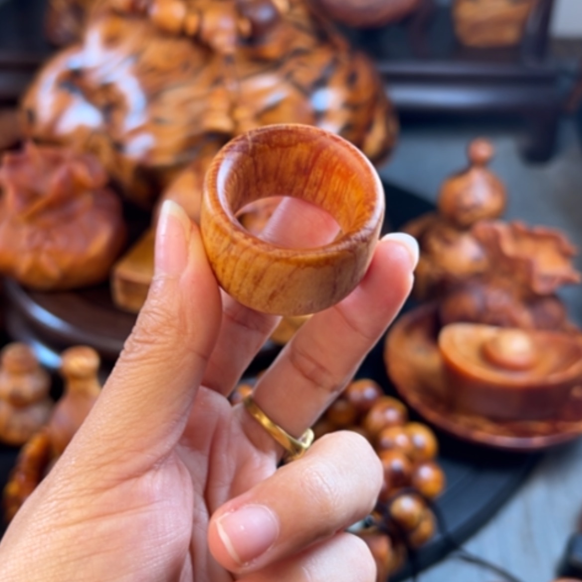 【闪购商品】松木（琥珀木）把件有瑕疵不退货