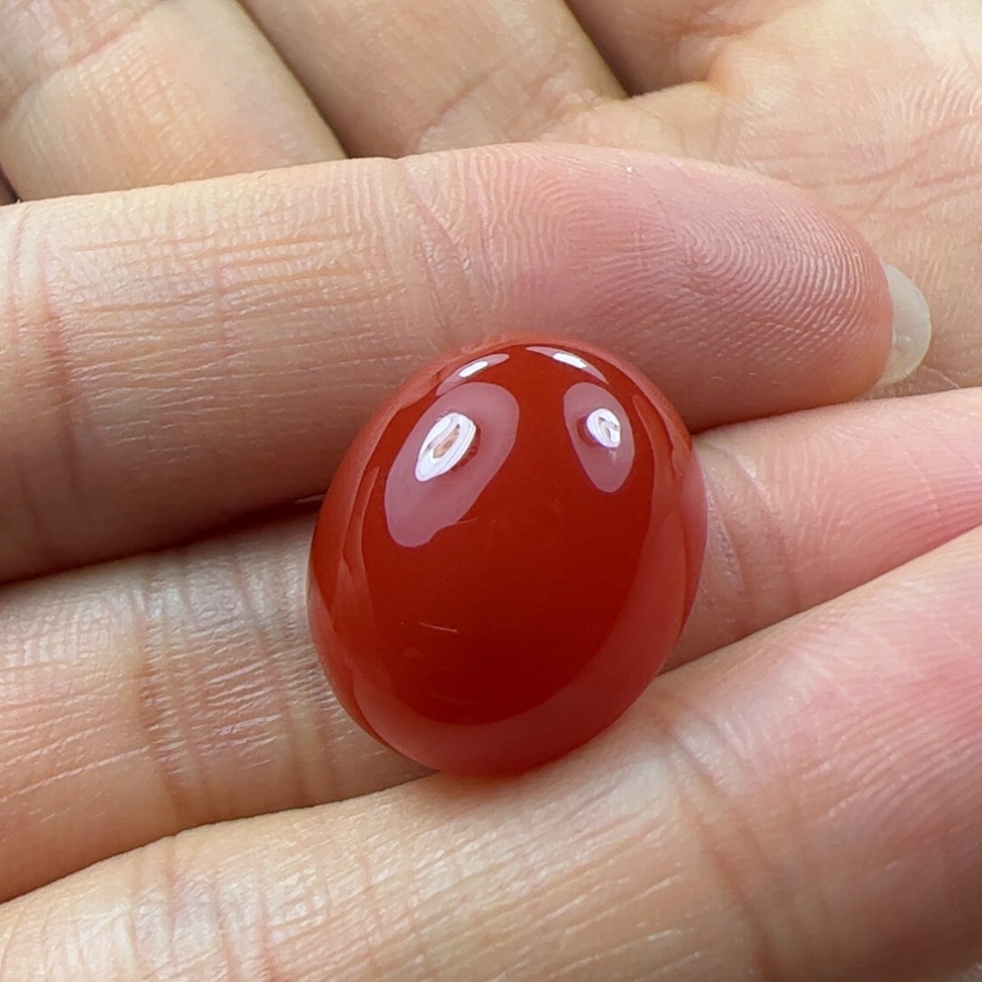 未镶嵌戒面南红玛瑙