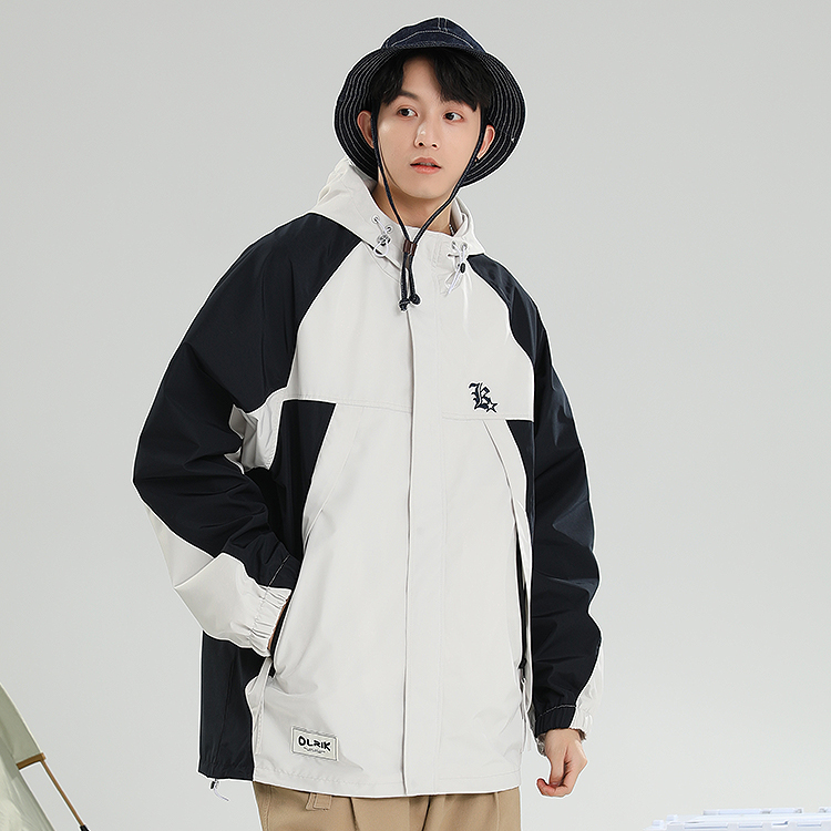 OLRIK春秋拼接撞色刺绣山系户外运动防水防风连帽宽松冲锋衣7031