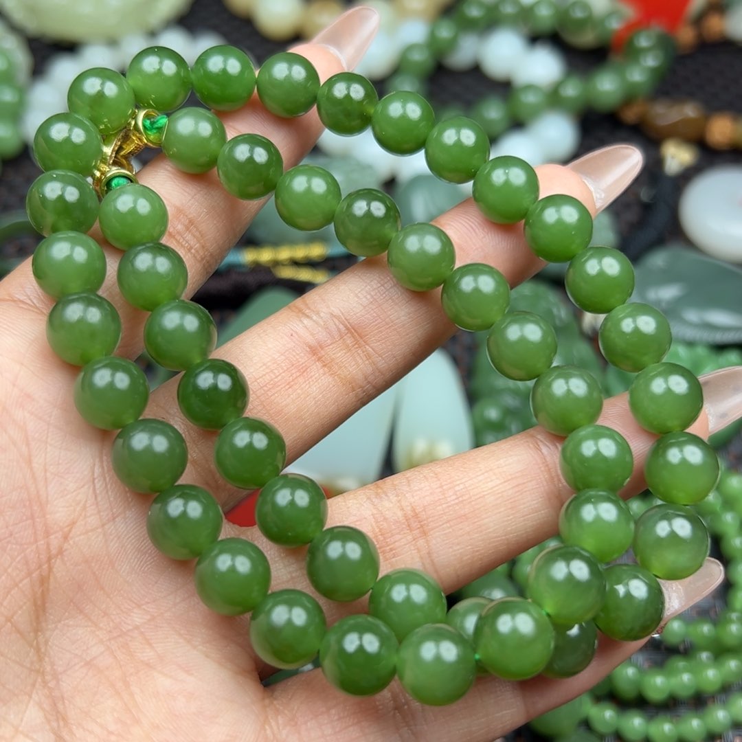 和田玉吊坠未镶嵌