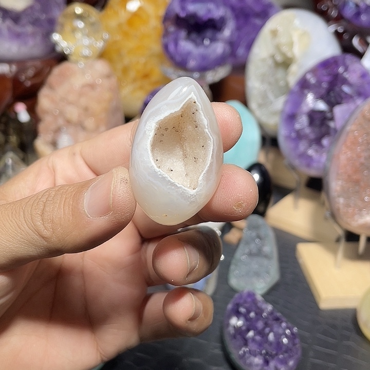 未镶嵌水晶珠宝半成品