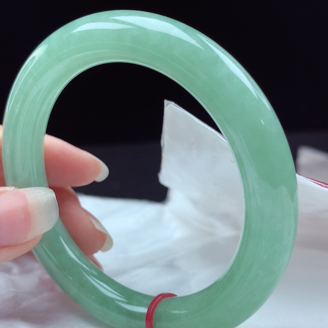 未镶嵌手镯翡翠78125，